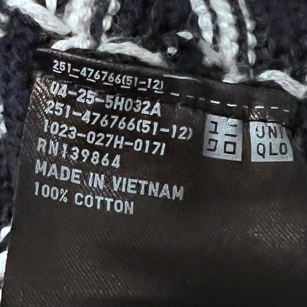 Uniqlo Striped V-Neck‎ Cotton 3D Knit  Sweater Navy Blue White Striped XL Preppy